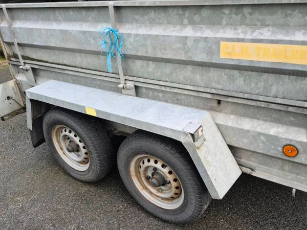 Trailer & Sheep  EQUIPMENT - Main image