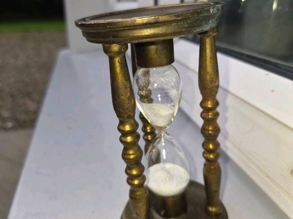 Old brass  egg timer - Main image