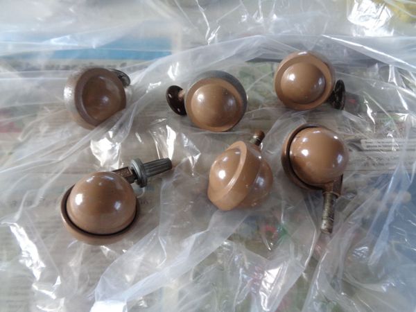 Castors x 6 for Sale - Main image