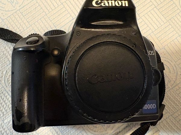 Canon 1000D Bundle - Main image