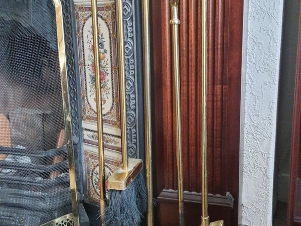 Antique brass fire companion set - Main image