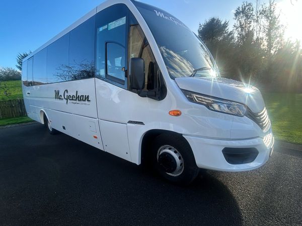 Iveco Unvi M20 - Main image
