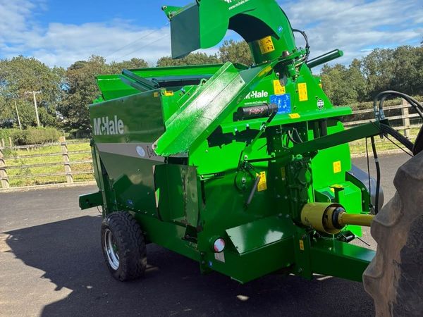 McHale C460 straw chopper - Main image