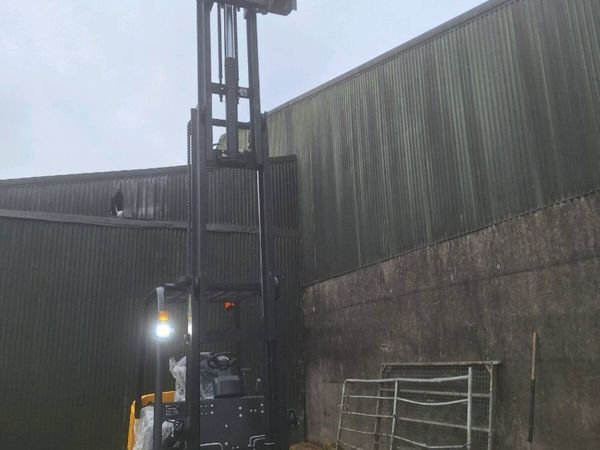 3 tonne forklift brand new - Main image