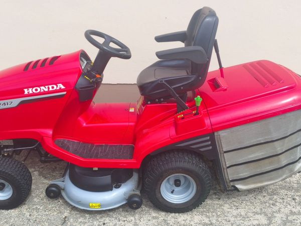 Honda 2417 Ride On Lawnmower - Main image