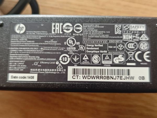 Genuine HP AC Adapter Charger Power Supplies - Main image