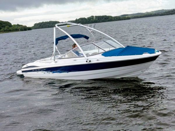 Maxum 1900 sr3 bowrider speedboat - Main image