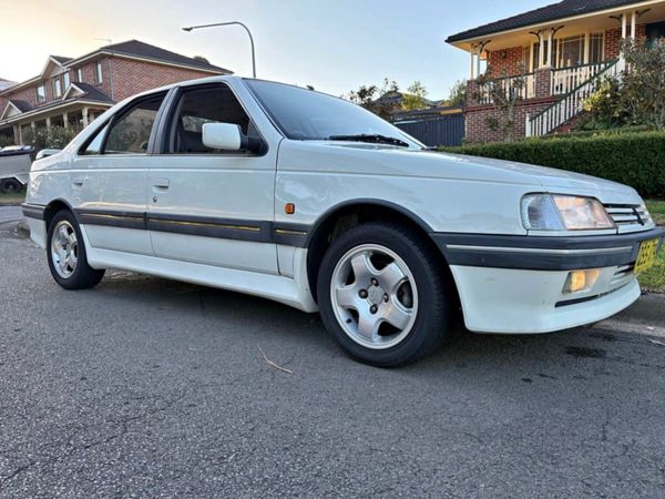 1992 Peugeot 405 mi16 phase 1 - Main image