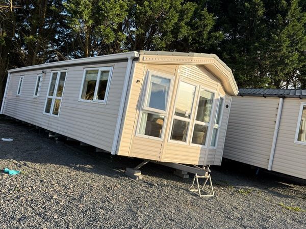 Willerby Winchester 38-12 2 bed call TPS caravan - Main image