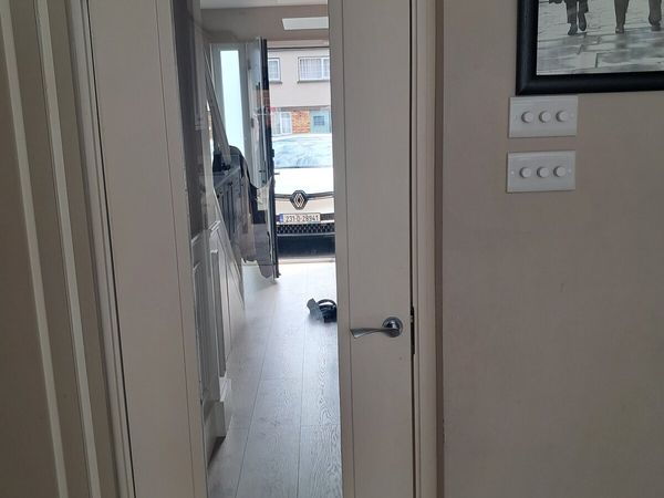 Interior door - Main image