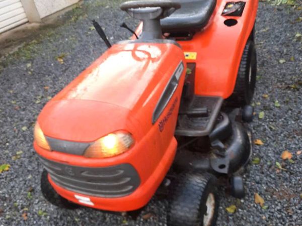Husqvarna ride on mower - Main image