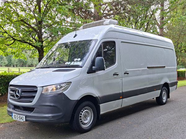 2019 Mercedes Sprinter FRIDGE VAN DOE 10 / 27 - Main image