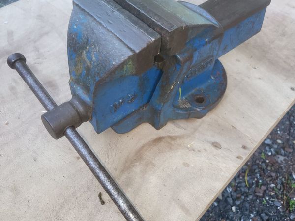 Record No 5 Vise - Main image