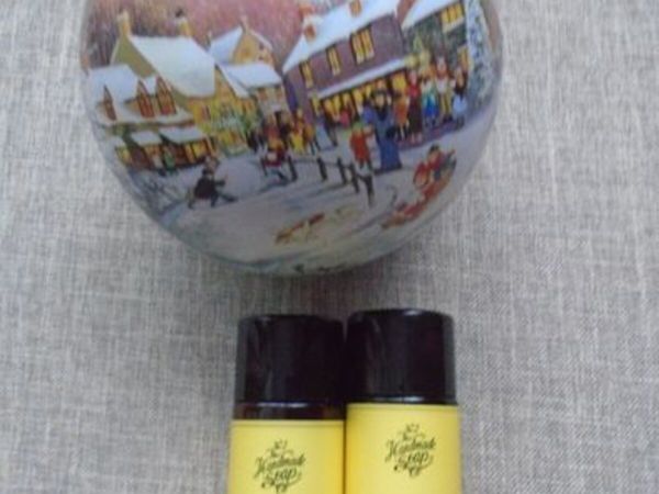 Christmas bauble gift, Shower gel/body lotion, - Main image