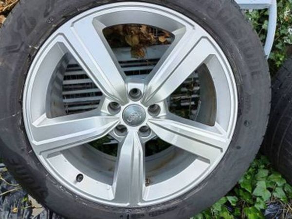 Audi Alloys 20 inch Original- 4 Bridgestone tyres - Main image
