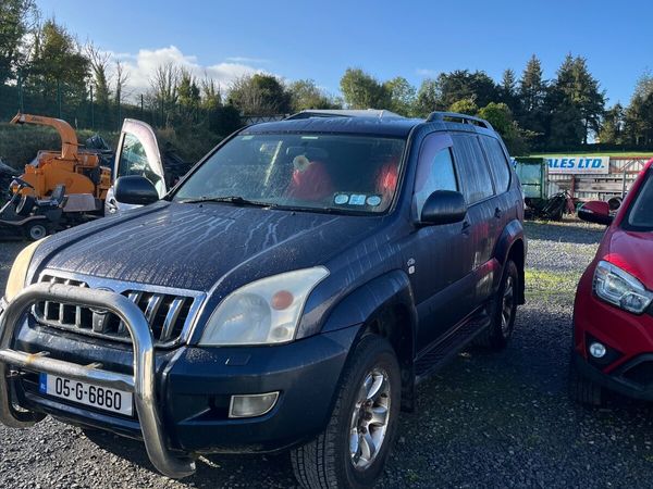 Toyota Land Cruiser 2005 LWB - 3.0L Diesel - Main image