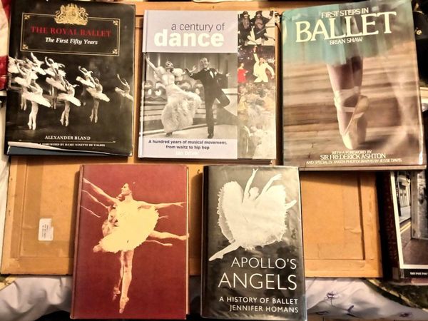 Joblot of Ballet/Dance Books - Main image