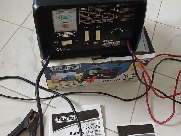 DRAPER 12/24V .10.5A BATTERY CHARGER. BCD11. - Main image