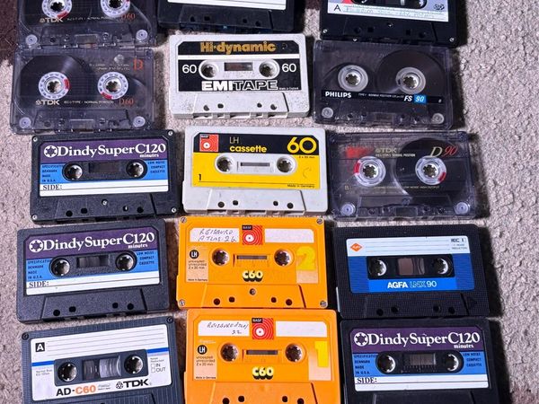Various recording tapes - Main image