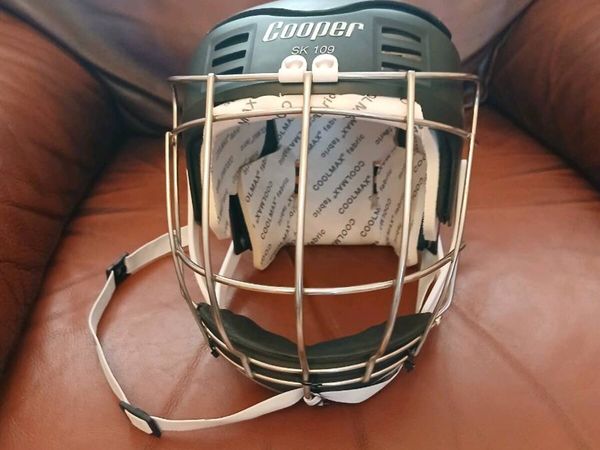Cooper hurling helmet - Main image