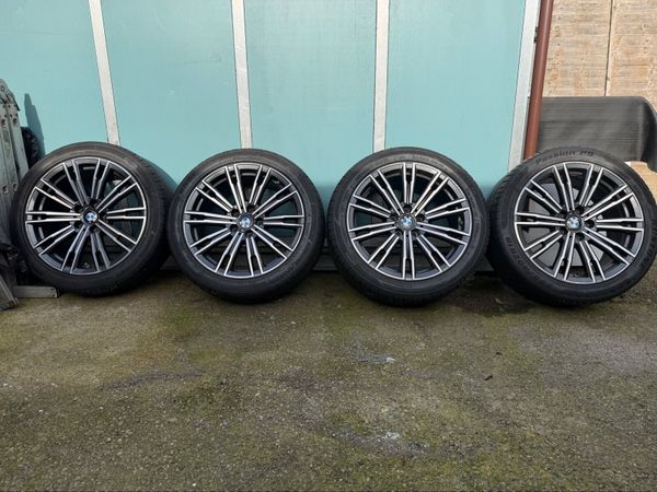 Alloys - Main image