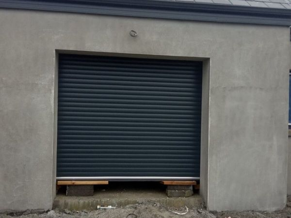 roller door insulated, full auto with safe edge - Main image