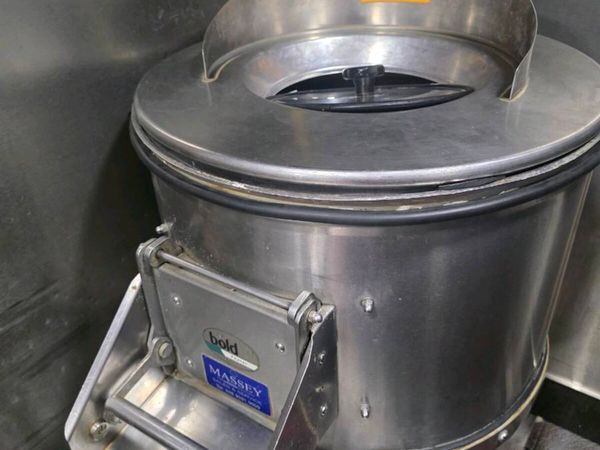 BOLD potato peeler - Main image