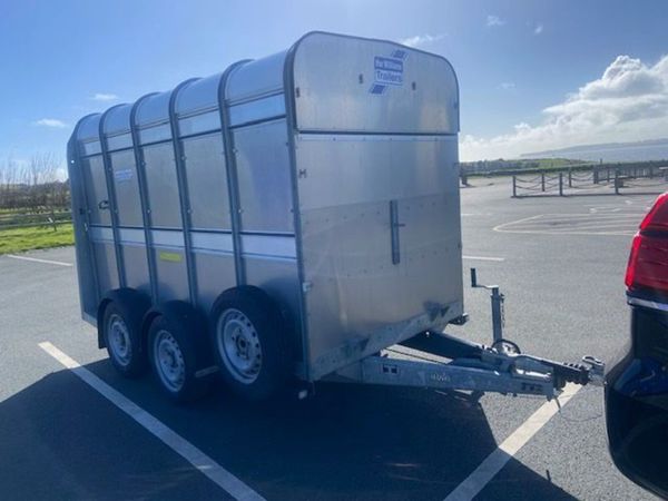 Ifor Williams 10 x 5 Livestock Trailer - Main image
