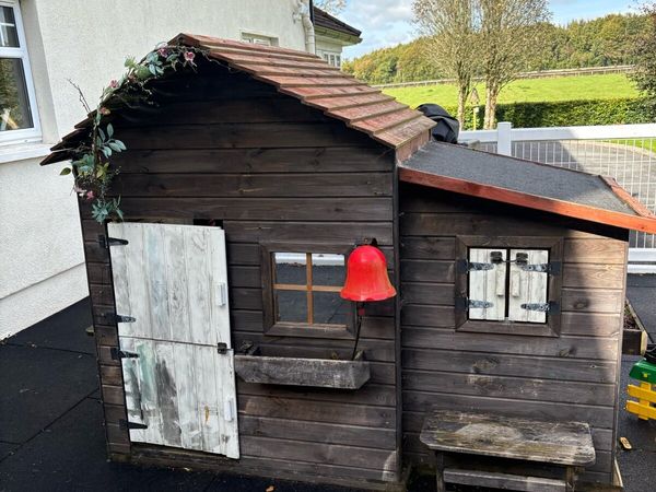 Child’s play house - Main image
