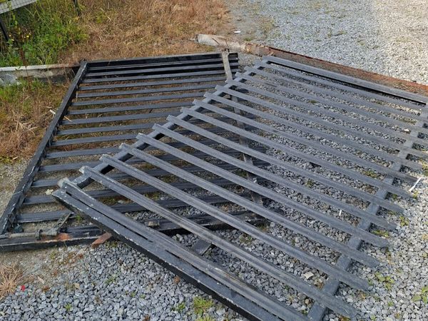 HEAVY DUTY PALISADE / SECURITY GATES – 14FT WIDE - Main image