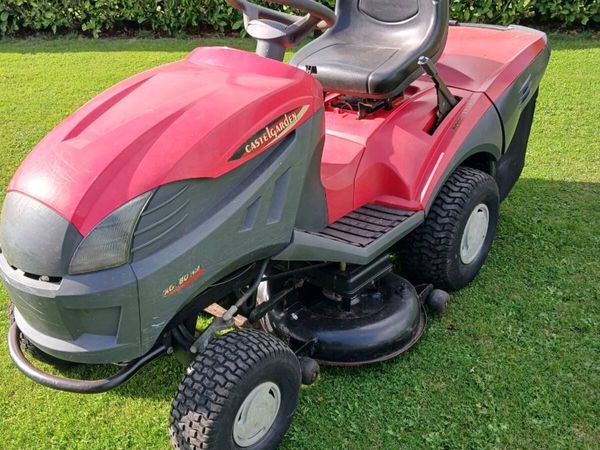 22hp Twin cylinder  Castlegarden hydrostatic - Main image