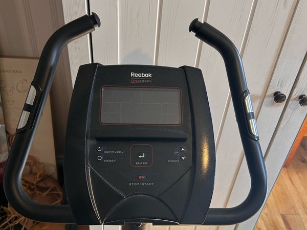 Reebok ONE BG40 excerise bike - Main image