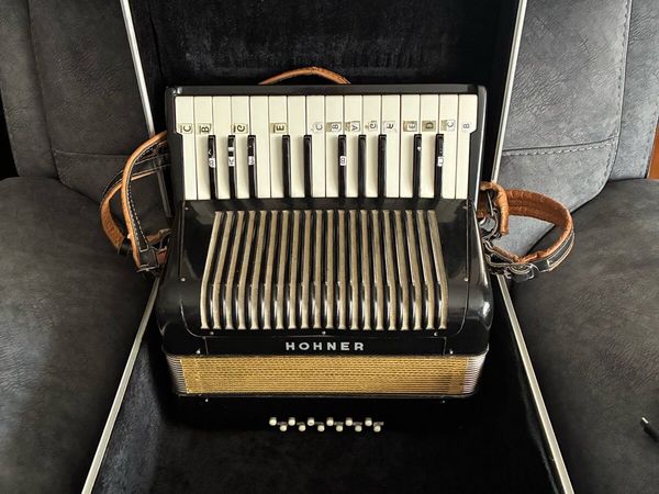HOHNER Accordion - Main image