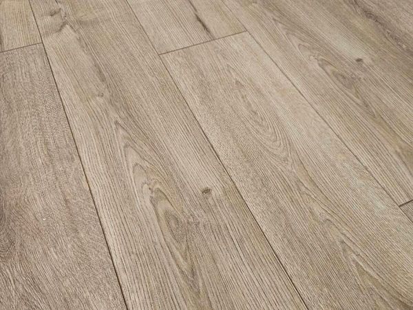 Laminate timber flooring - Main image