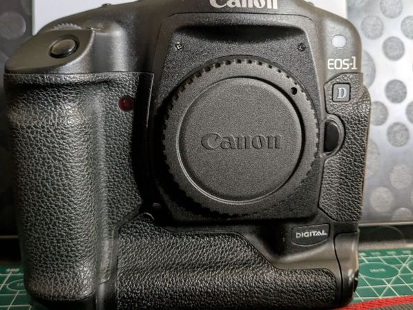 Canon 1D Kodak CCD sensor Pro DSLR - Main image