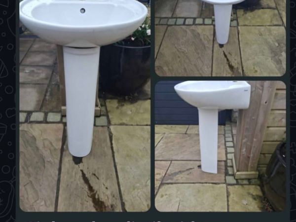 Bathroom Sink - Main image