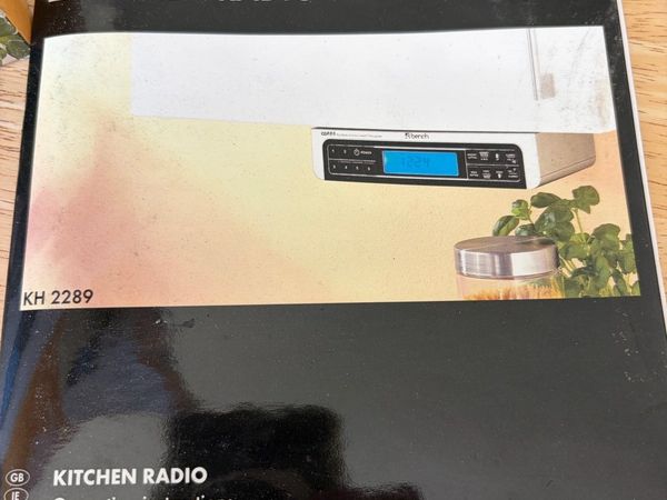 KITCHEN RADIO (with mounting for under cabinets) - Main image