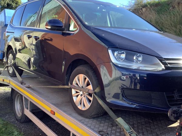 Volkswagen sharan se bluemotion 2.0 tdi light fire - Main image