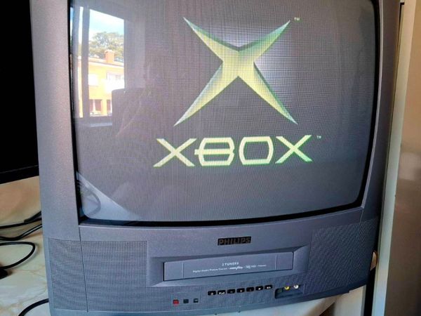 Philips 20" Retro Gaming CRT TV / VCR / Remote - Main image