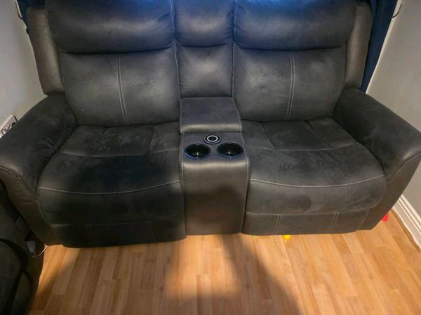 Ronan sofa - electric recliner & wireless charging - Main image