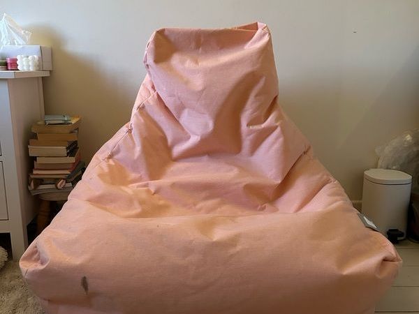 Large outdoor friendly beanbag - Main image