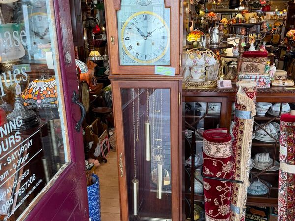 Antiques - Main image