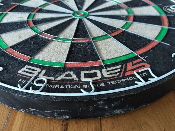 Dart board - Main image