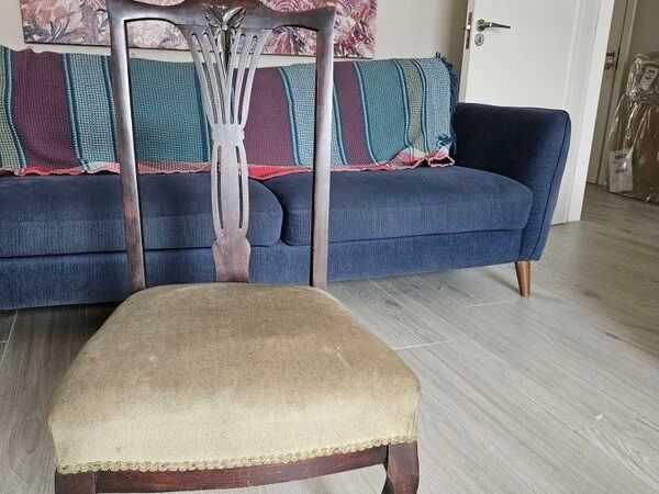 Antique Chair - Main image