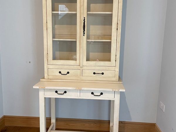 Cabinet - Main image
