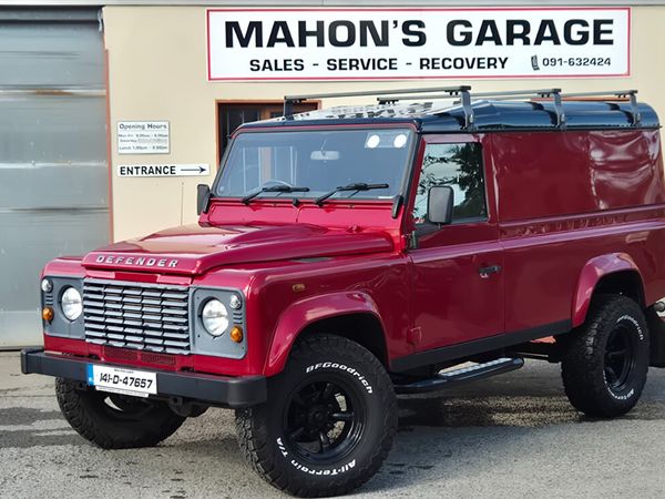 Land Rover Defender Hardtop 110 Plus Vat - Main image