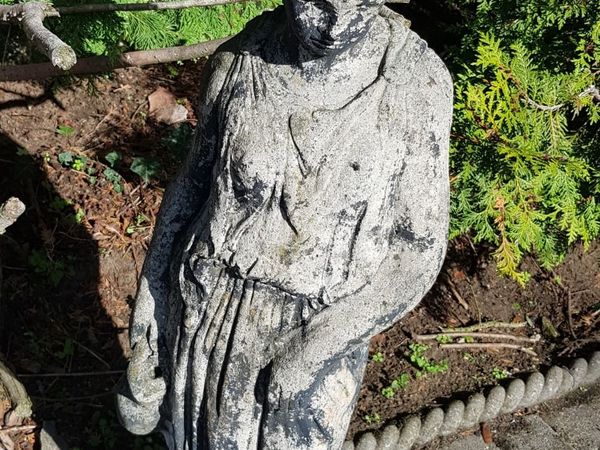 Garden Statues - Main image