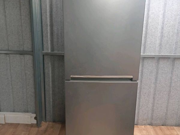 Beko Fridge Freezer – Excellent Condition (Silver) - Main image
