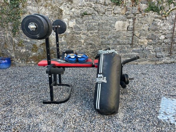 weights Bench boxing bag - Main image