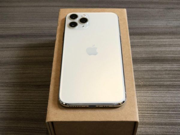 iPhone 11 Pro 64GB - Main image